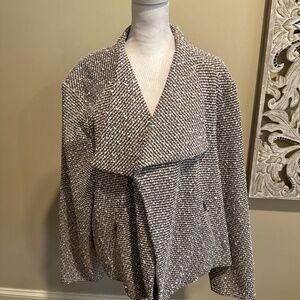 Pretty professional Calvin Klein plus size  blazer.  New with tags